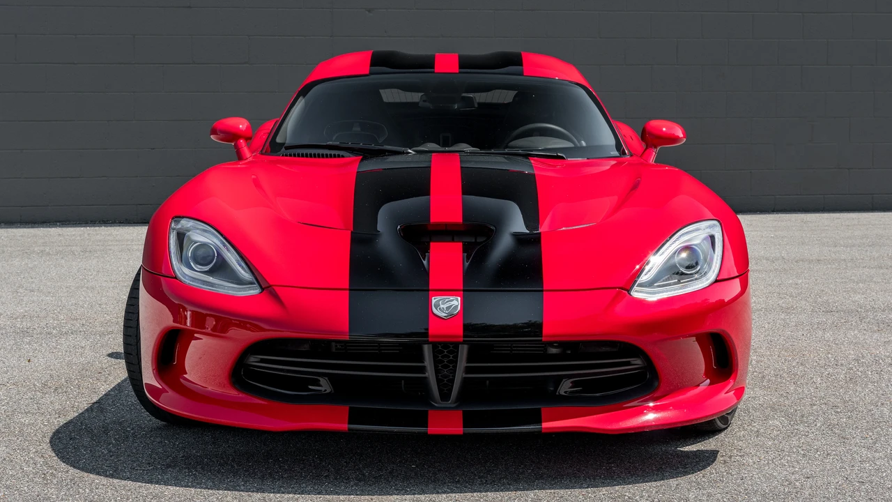 2013 Dodge Viper 5th Gen - Image 3 of 31