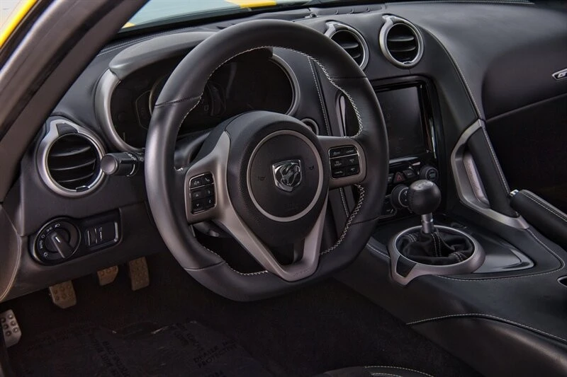 2013 Dodge Viper 5th Gen - Image 22 of 31
