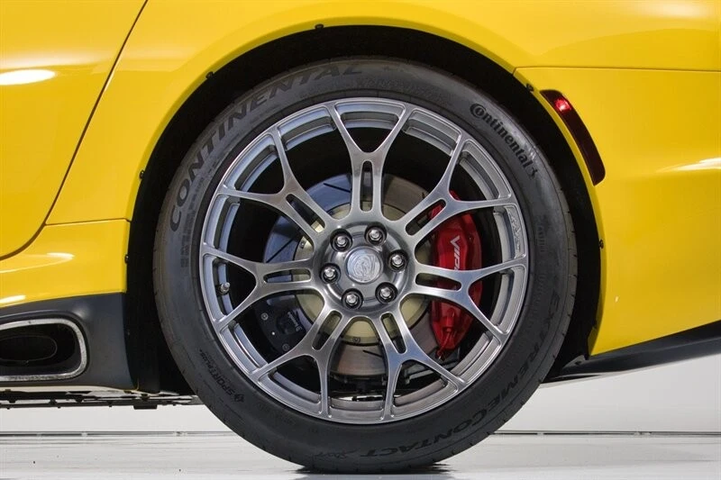 2013 Dodge Viper 5th Gen - Image 9 of 31