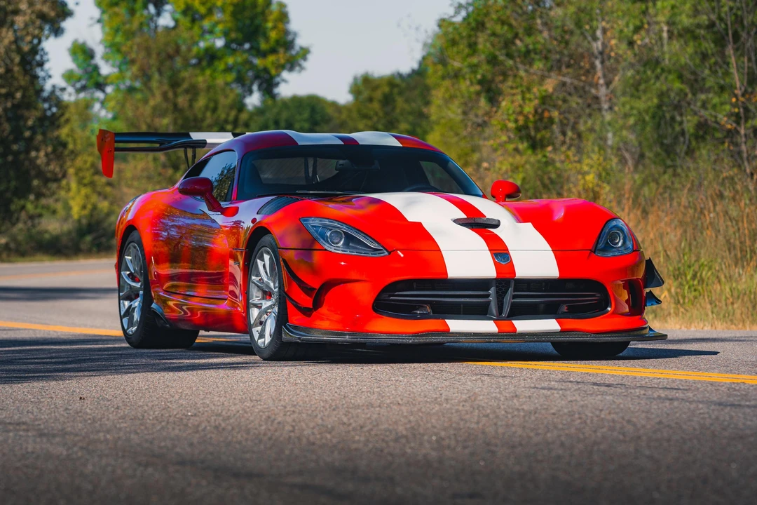 2013 Dodge Viper 5th Gen - Image 16 of 31