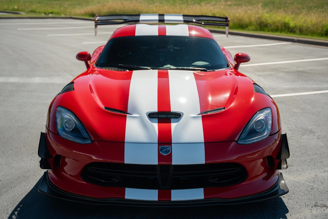 2013 Dodge Viper 5th Gen - Image 2 of 31