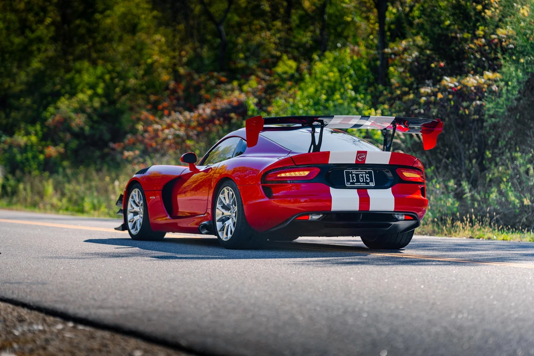 2013 Dodge Viper 5th Gen - Image 9 of 31