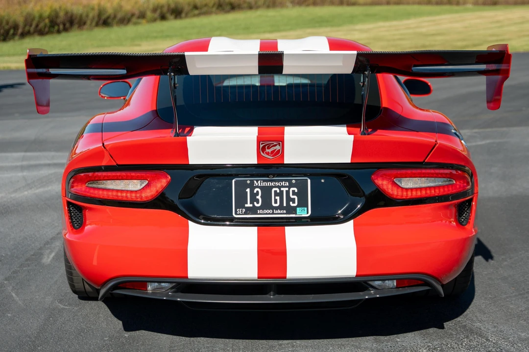 2013 Dodge Viper 5th Gen - Image 5 of 31