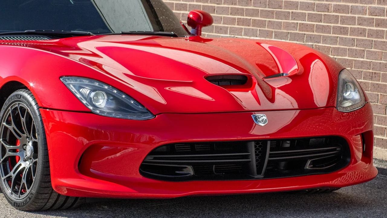 2013 Dodge Viper 5th Gen - Image 14 of 31