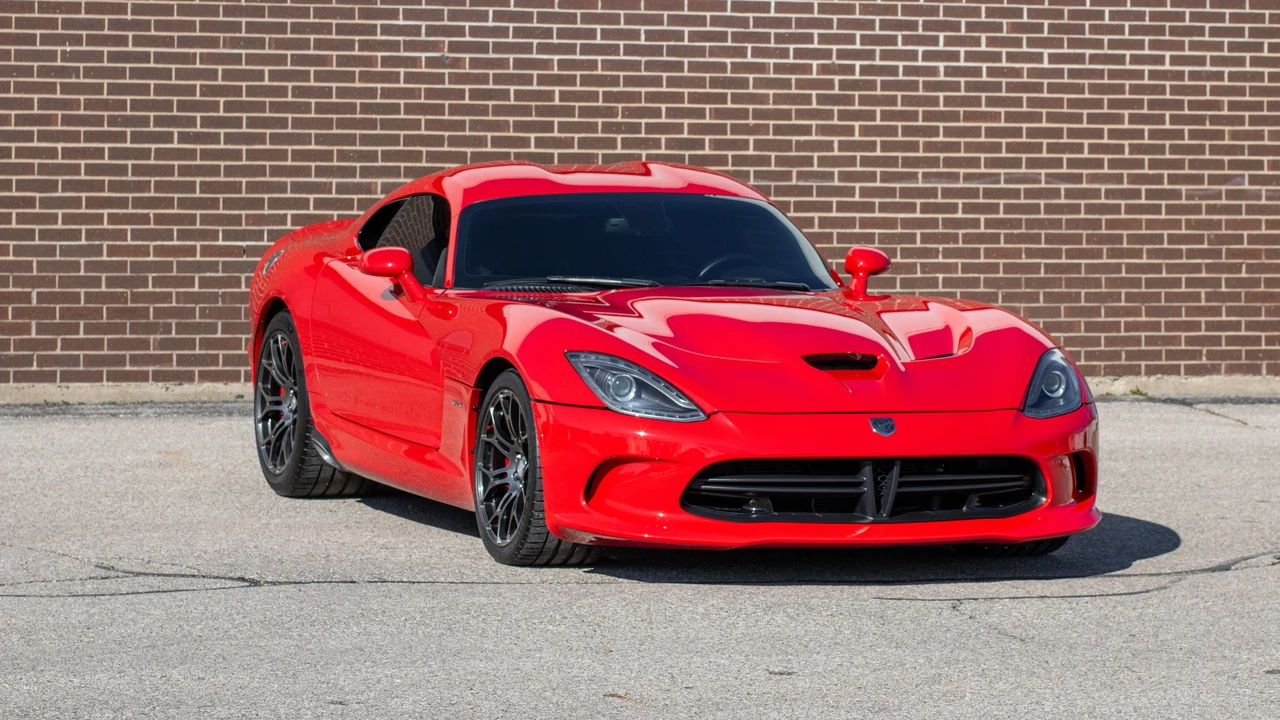 2013 Dodge Viper 5th Gen - Image 4 of 31