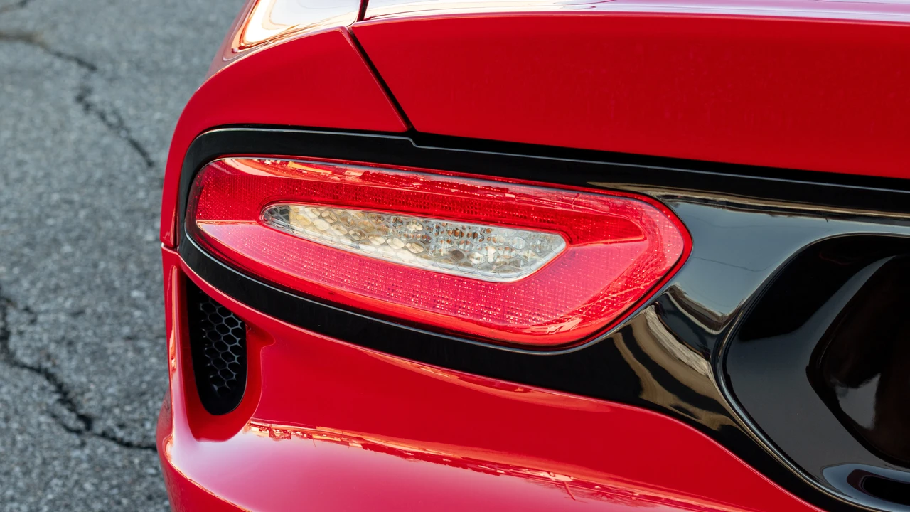 2013 Dodge Viper 5th Gen - Image 24 of 31