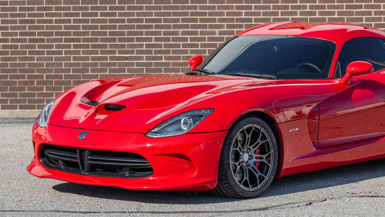 2013 Dodge Viper 5th Gen - Image 11 of 31