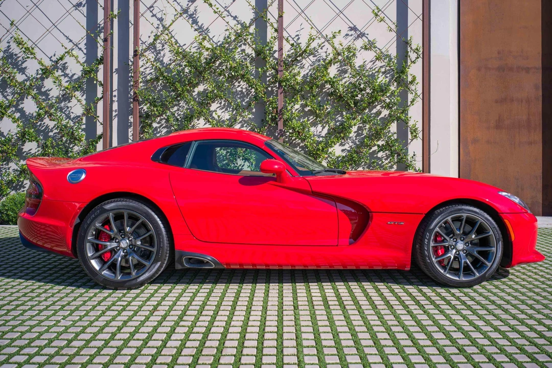 2013 Dodge Viper 5th Gen - Image 3 of 31