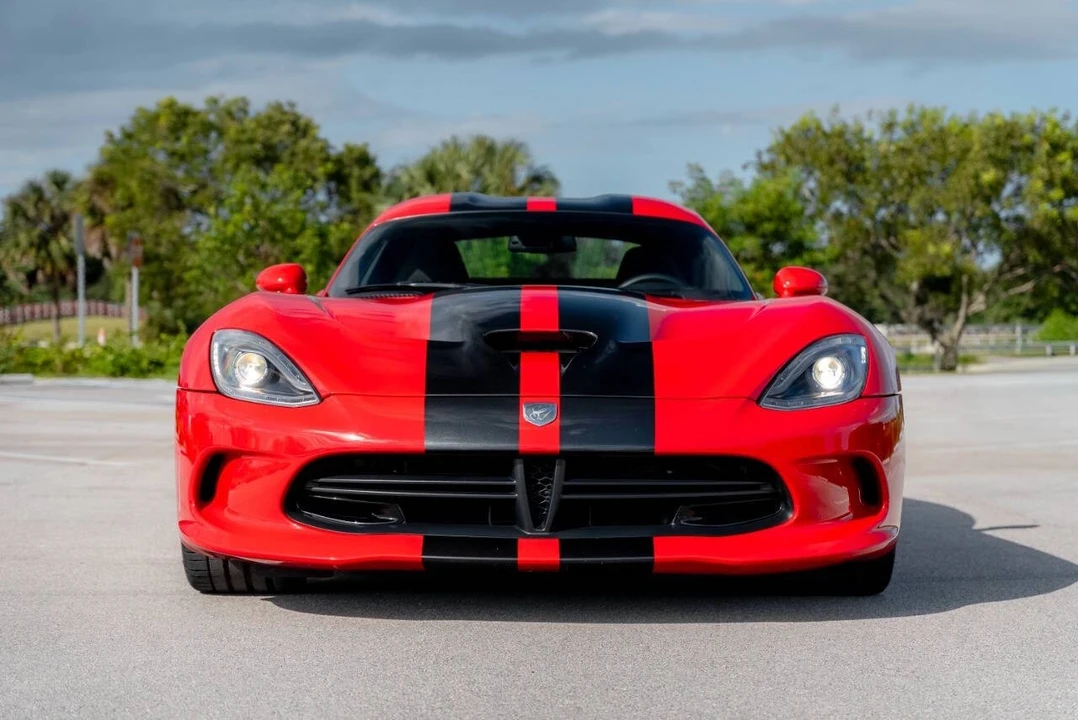2013 Dodge Viper 5th Gen - Image 2 of 21