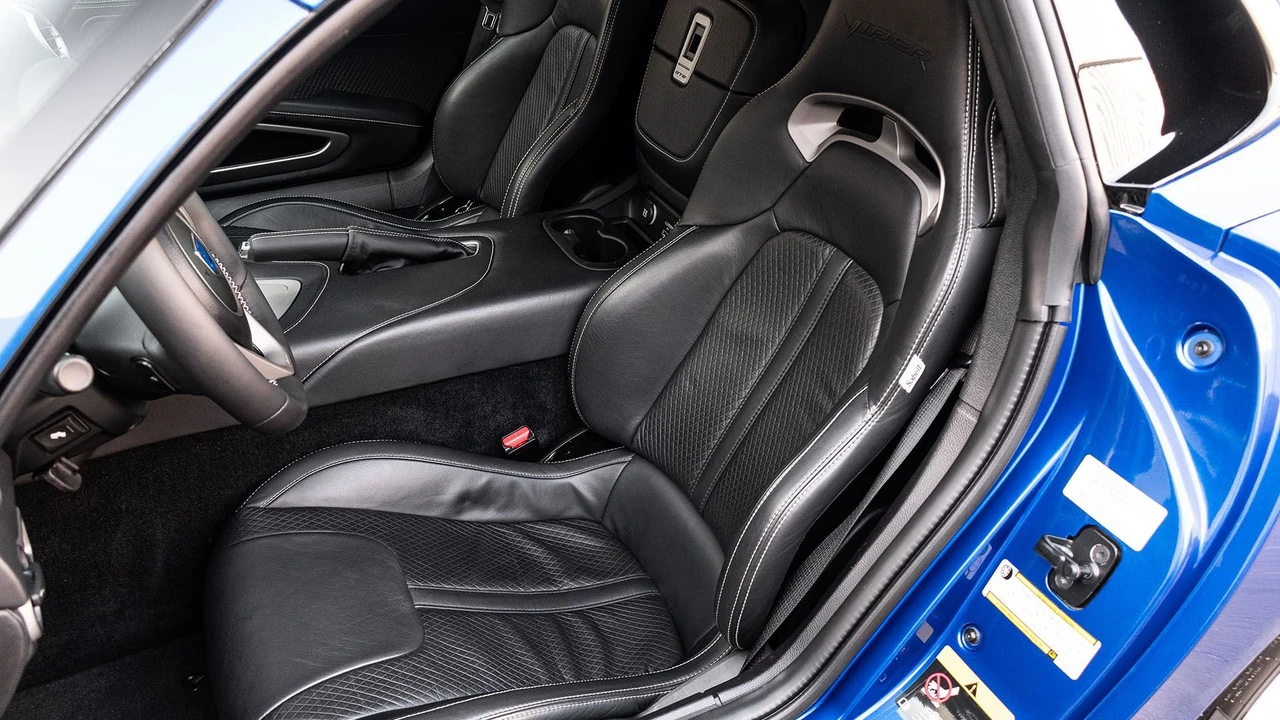 2013 Dodge Viper 5th Gen - Image 15 of 31