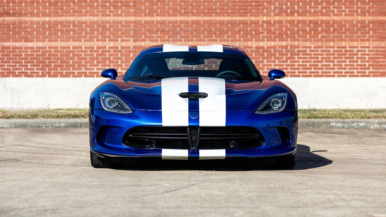 2013 Dodge Viper 5th Gen - Image 3 of 31