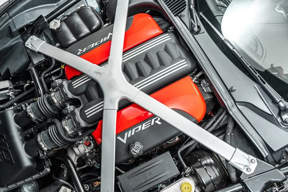 2013 Dodge Viper - Image 11 of 19