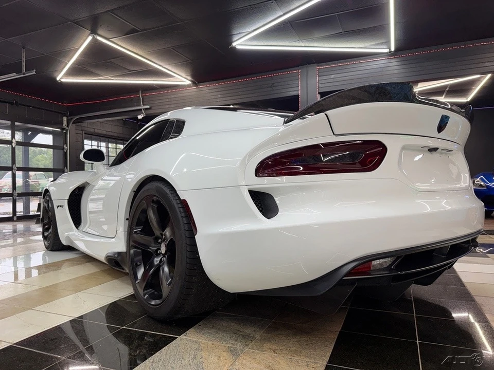 2013 Dodge Viper 5th Gen - Image 3 of 12