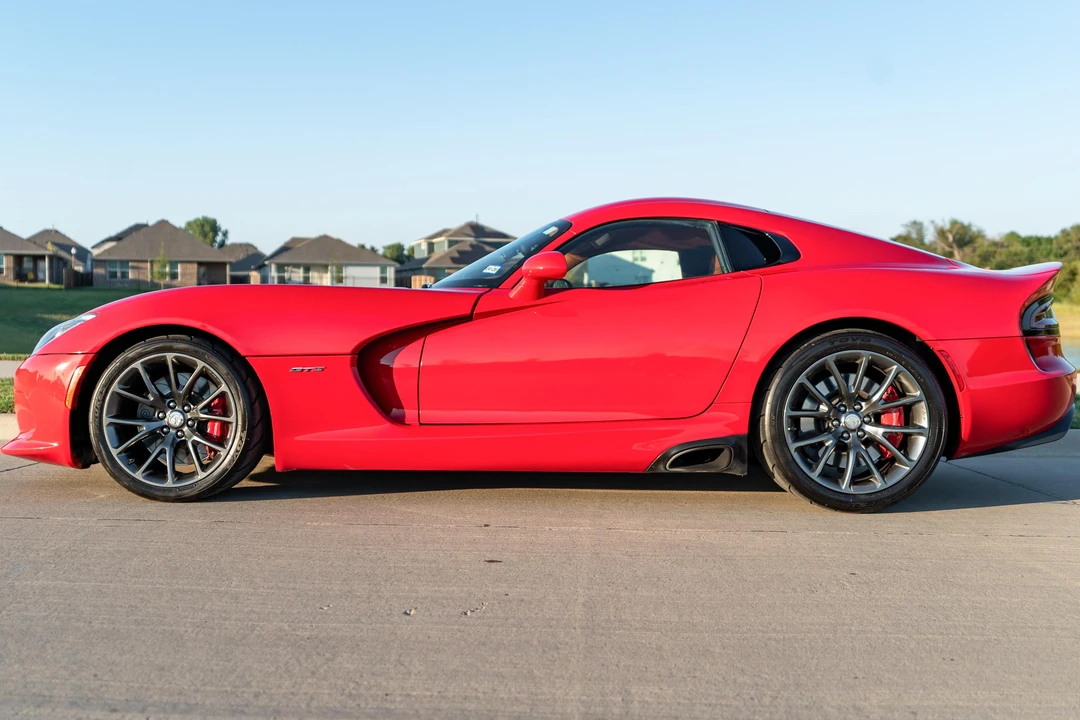 2013 Dodge Viper 5th Gen - Image 7 of 31