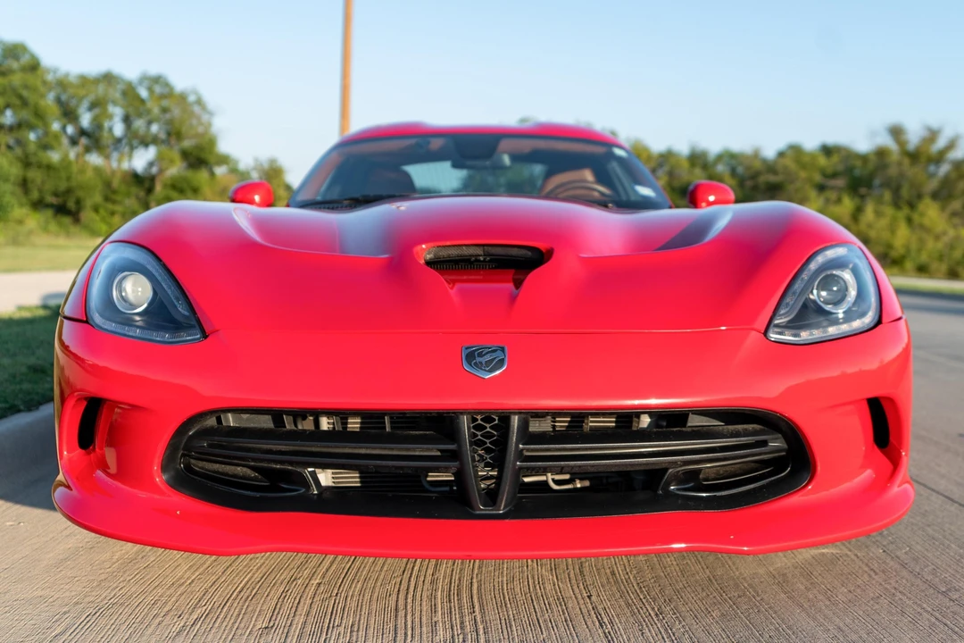 2013 Dodge Viper 5th Gen - Image 2 of 31