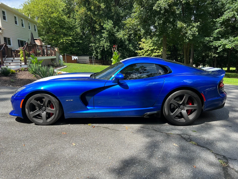 2013 Dodge Viper 5th Gen - Image 9 of 31