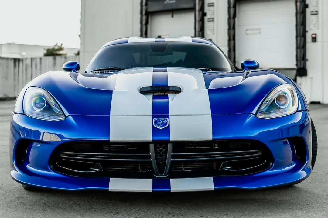 2013 Dodge Viper 5th Gen - Image 2 of 31