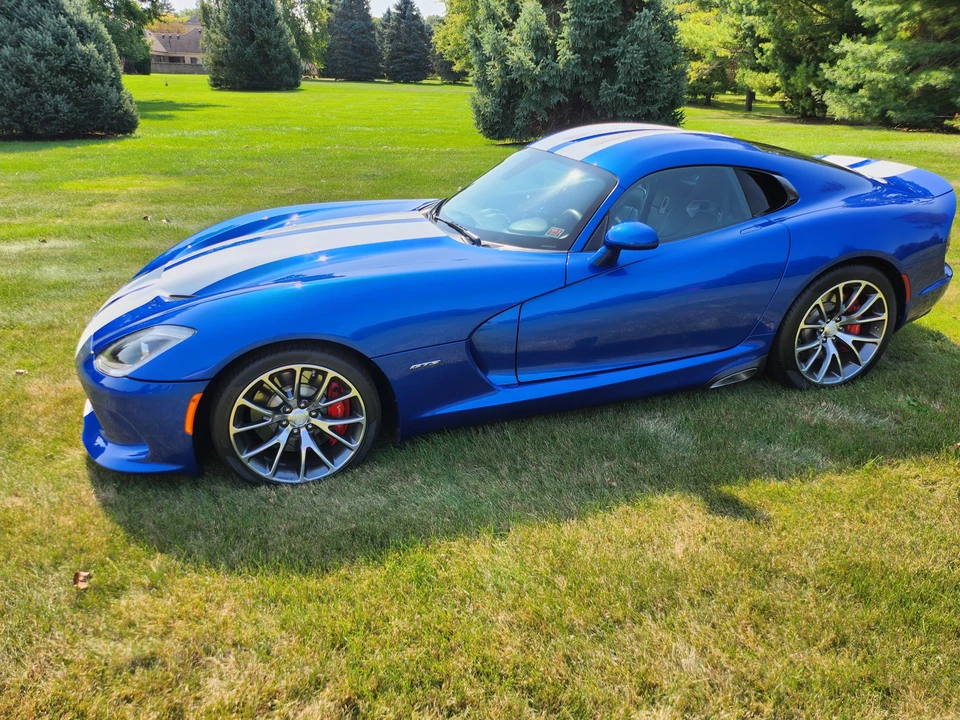 2013 Dodge Viper 5th Gen - Image 9 of 31