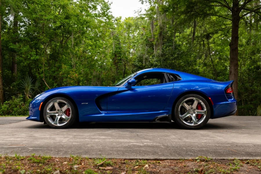 2013 Dodge Viper 5th Gen - Image 2 of 31