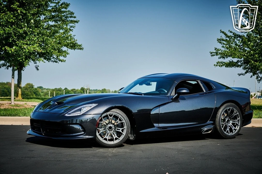 2013 Dodge Viper 5th Gen - Image 4 of 12