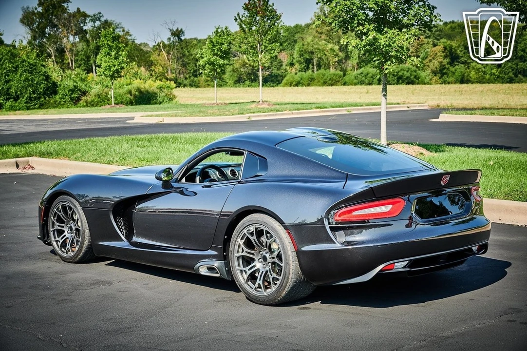 2013 Dodge Viper 5th Gen - Image 9 of 12
