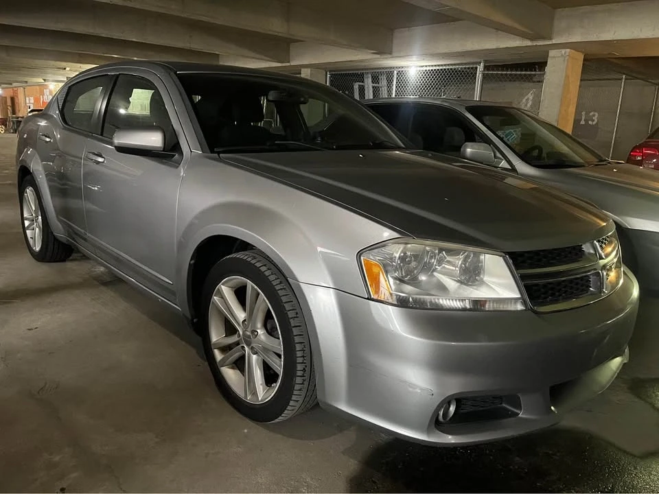 2013 Dodge Avenger Sedan - Image 8 of 18