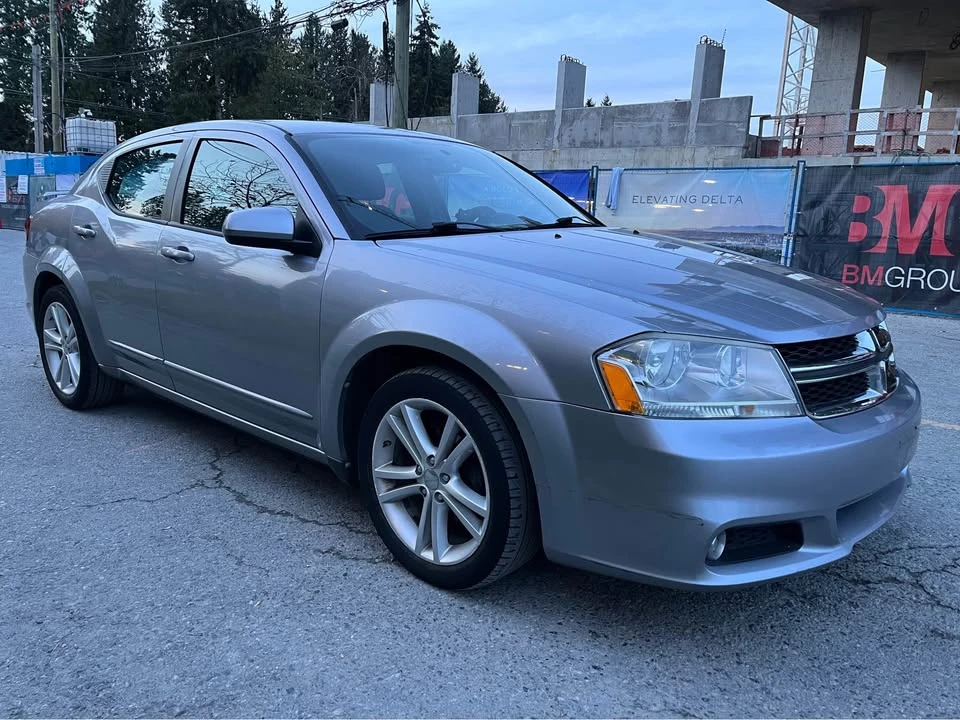 2013 Dodge Avenger Sedan - Image 5 of 17