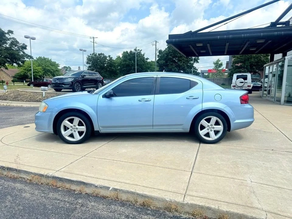 2013 Dodge Avenger Sedan - Image 8 of 15