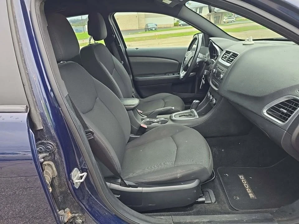 2013 Dodge Avenger Sedan - Image 7 of 12