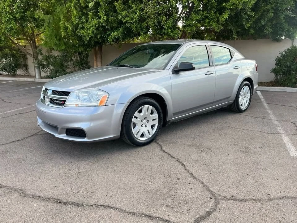 2013 Dodge Avenger Sedan - Image 4 of 18