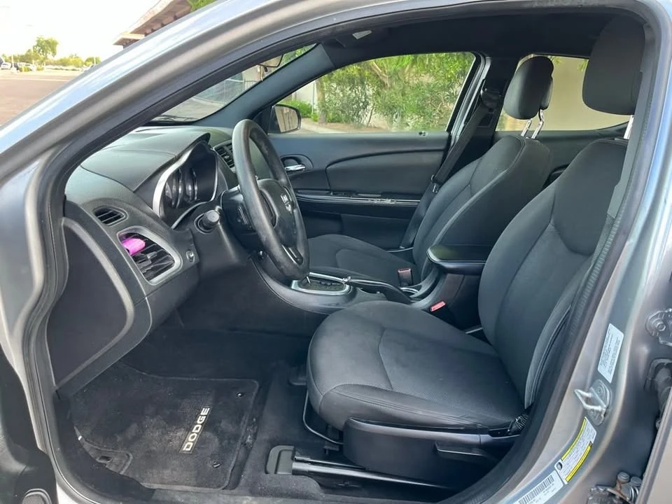 2013 Dodge Avenger Sedan - Image 16 of 18