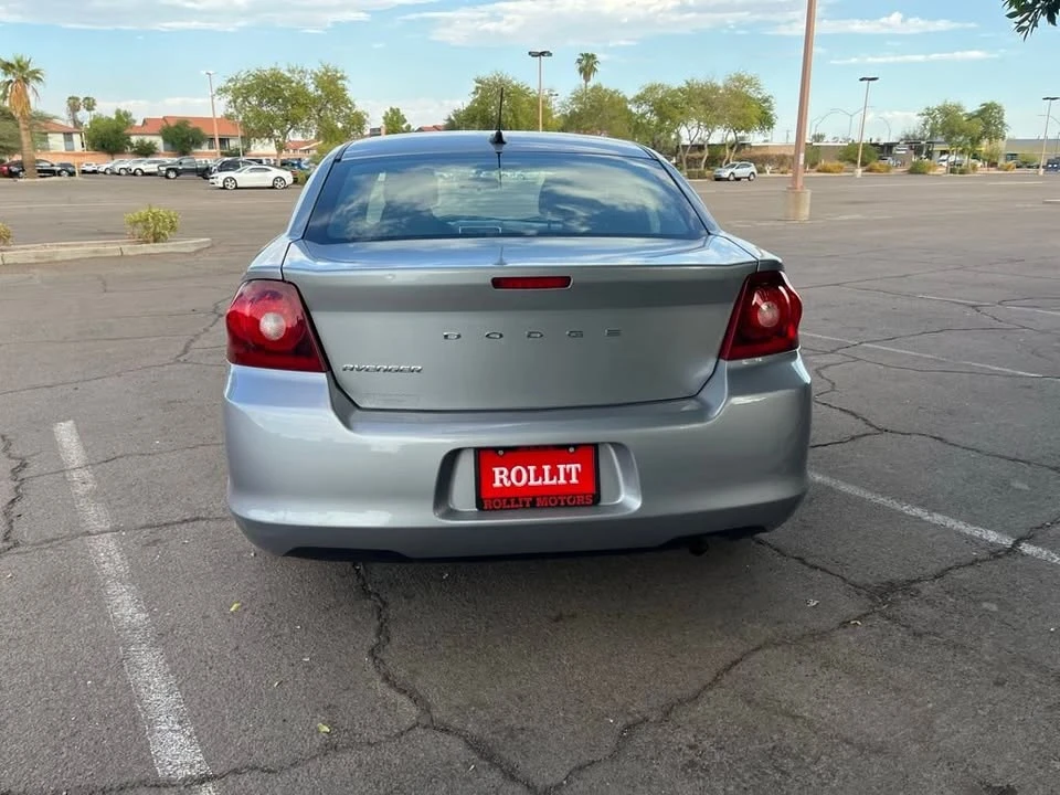 2013 Dodge Avenger Sedan - Image 7 of 18