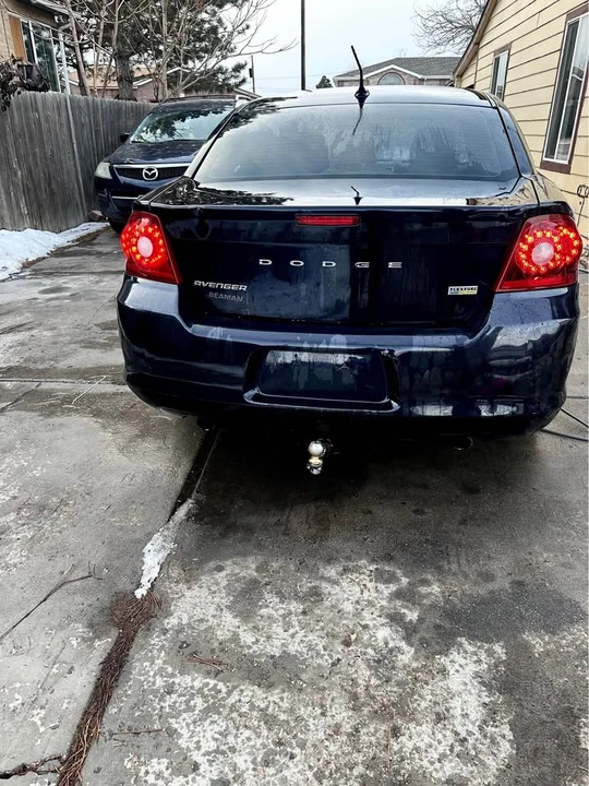 2013 Dodge Avenger Sedan - Image 6 of 9