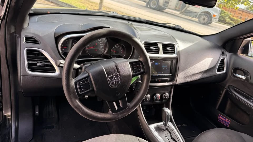 2013 Dodge Avenger Sedan - Image 10 of 14