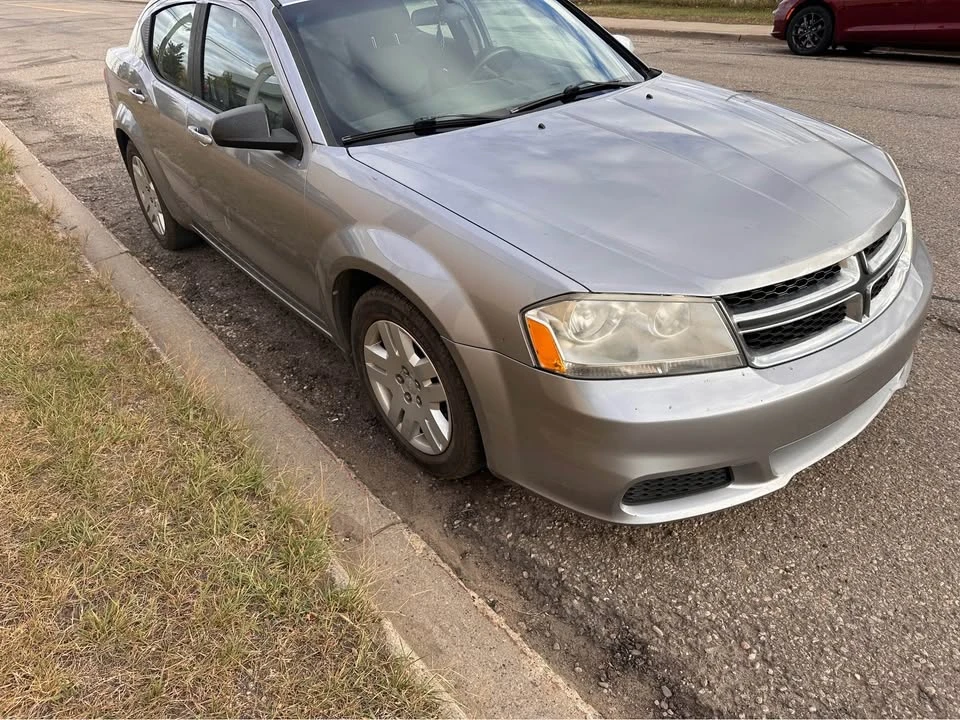 2013 Dodge Avenger Sedan - Image 2 of 5