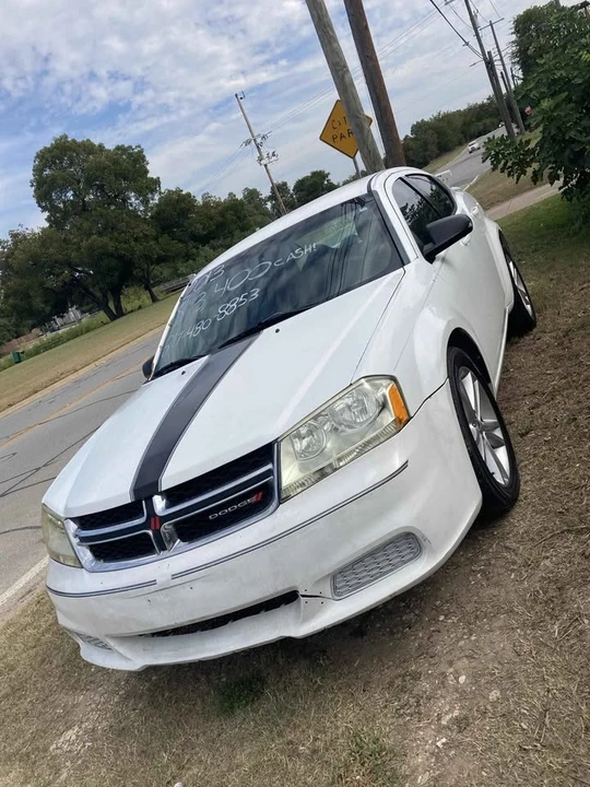 2013 Dodge Avenger Sedan - Image 2 of 5