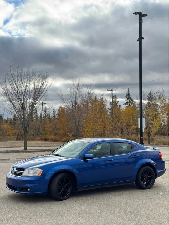 2013 Dodge Avenger Sedan - Image 7 of 10