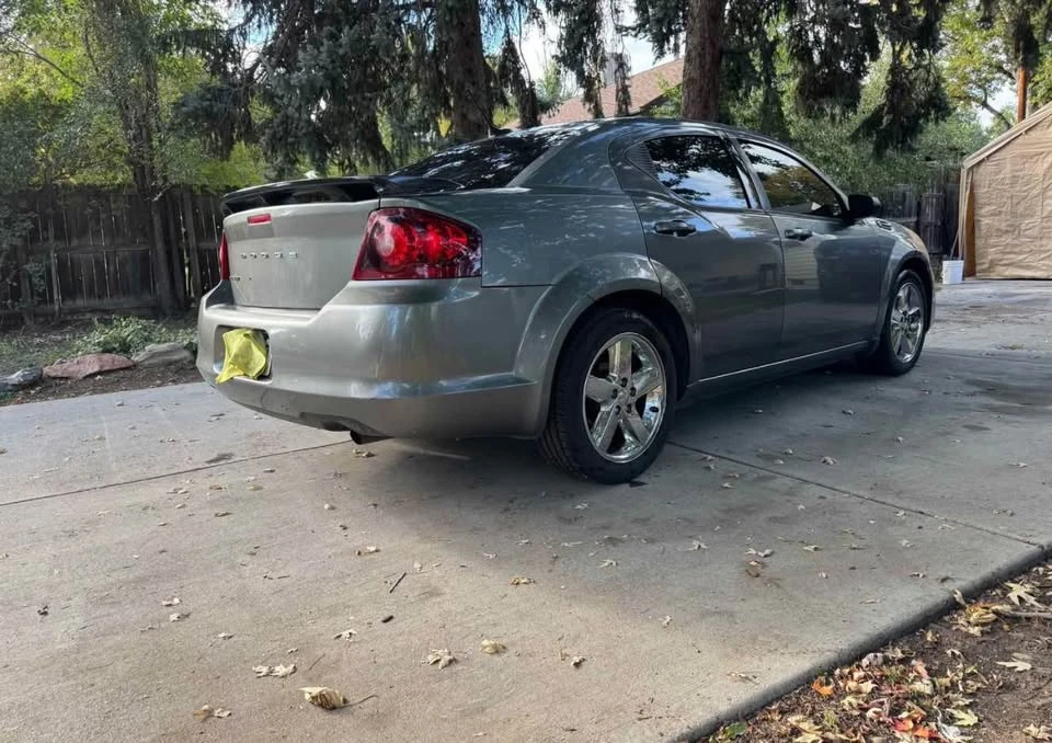 2013 Dodge Avenger Sedan - Image 3 of 11
