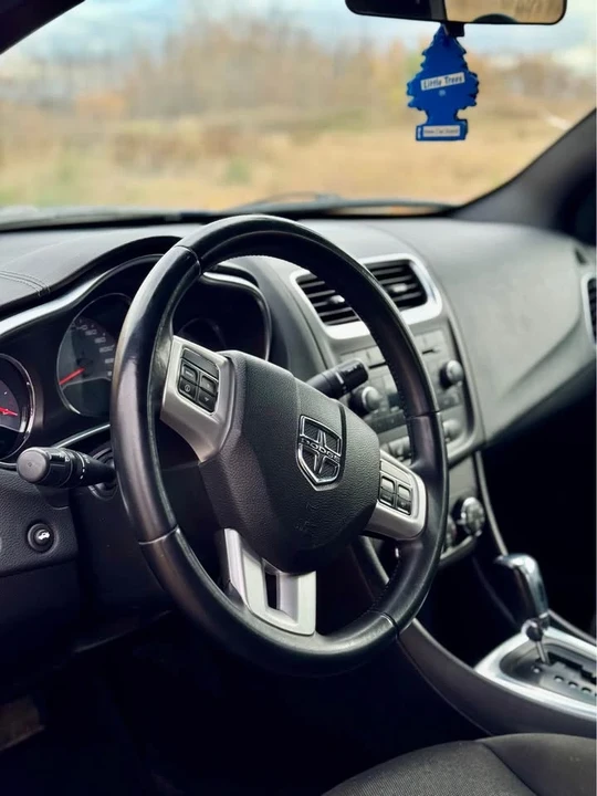 2013 Dodge Avenger Sedan - Image 3 of 10