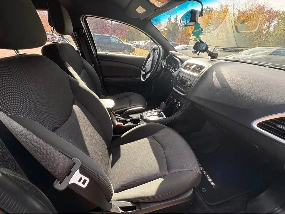 2013 Dodge Avenger Sedan - Image 6 of 14