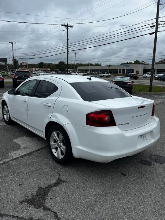 2013 Dodge Avenger Sedan - Image 4 of 8