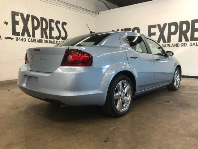 2013 Dodge Avenger Sedan - Image 4 of 5