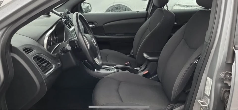 2013 Dodge Avenger Sedan - Image 9 of 17