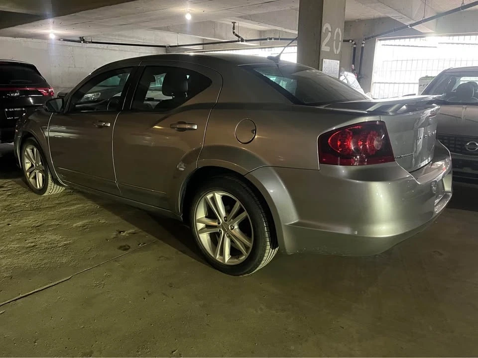 2013 Dodge Avenger Sedan - Image 7 of 17