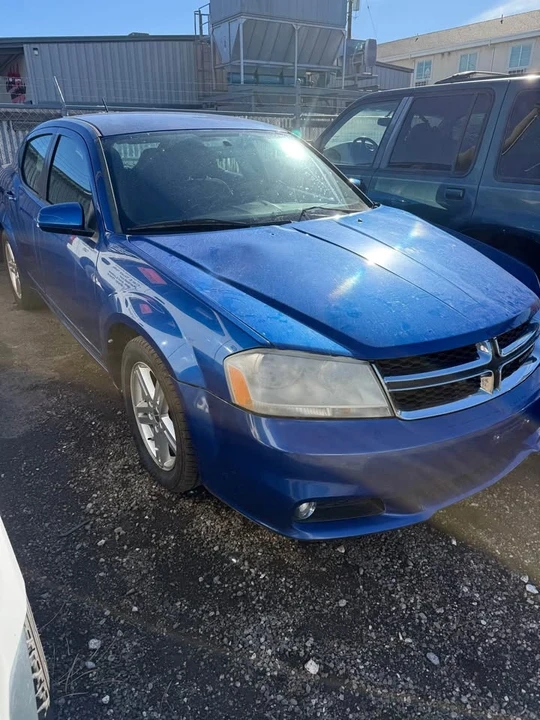 2013 Dodge Avenger Sedan - Image 3 of 6