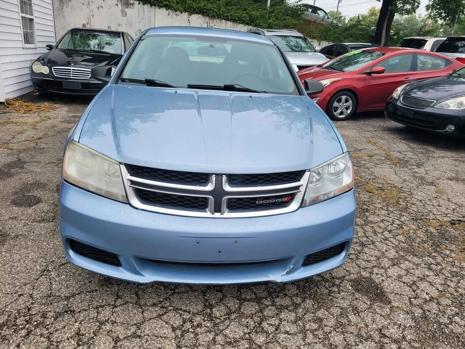 2013 Dodge Avenger Sedan - Image 2 of 11