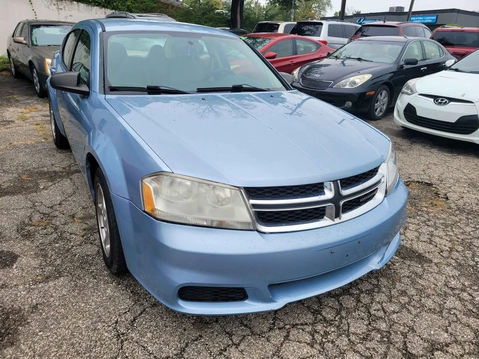 2013 Dodge Avenger Sedan - Image 5 of 11
