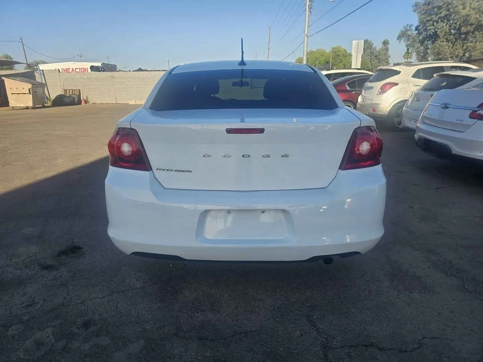 2013 Dodge Avenger Sedan - Image 5 of 9