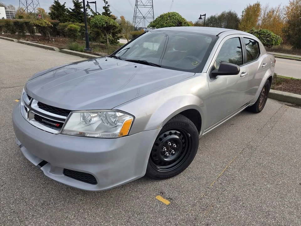 2013 Dodge Avenger Sedan - Image 6 of 11