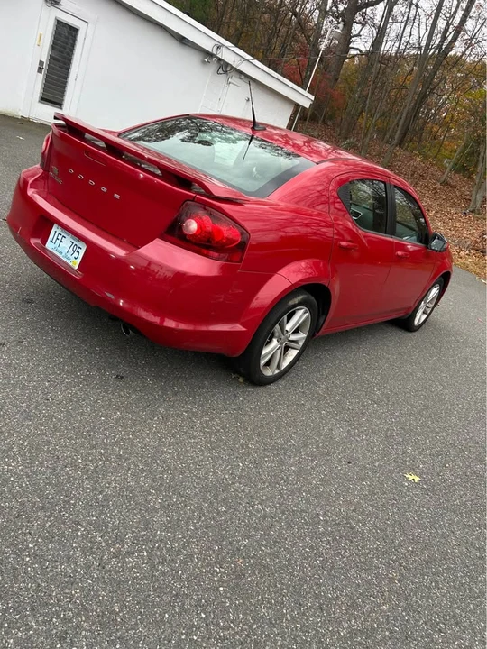 2013 Dodge Avenger Sedan - Image 3 of 12